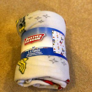 Justice League Fleece 1.5 yards New